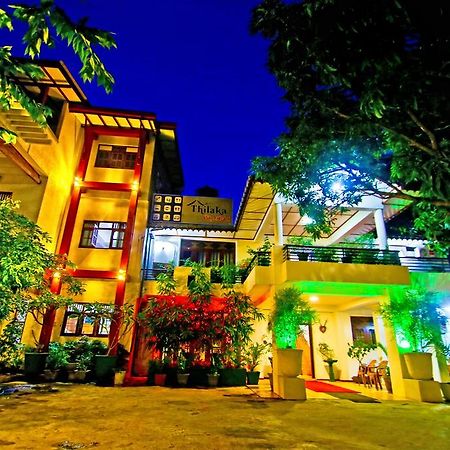 Thilaka City Hotel Anuradhapura Dış mekan fotoğraf