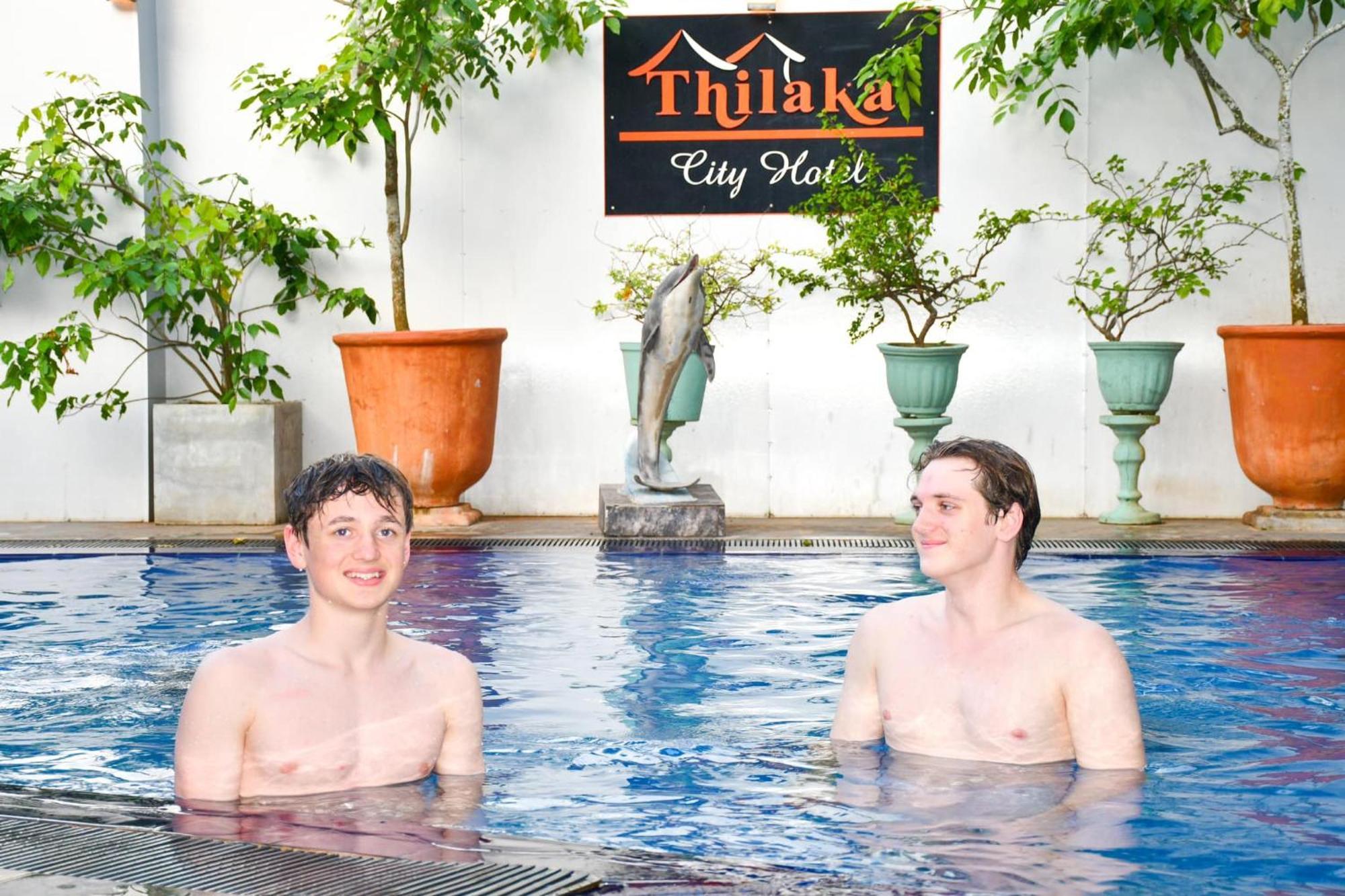 Thilaka City Hotel Anuradhapura Dış mekan fotoğraf