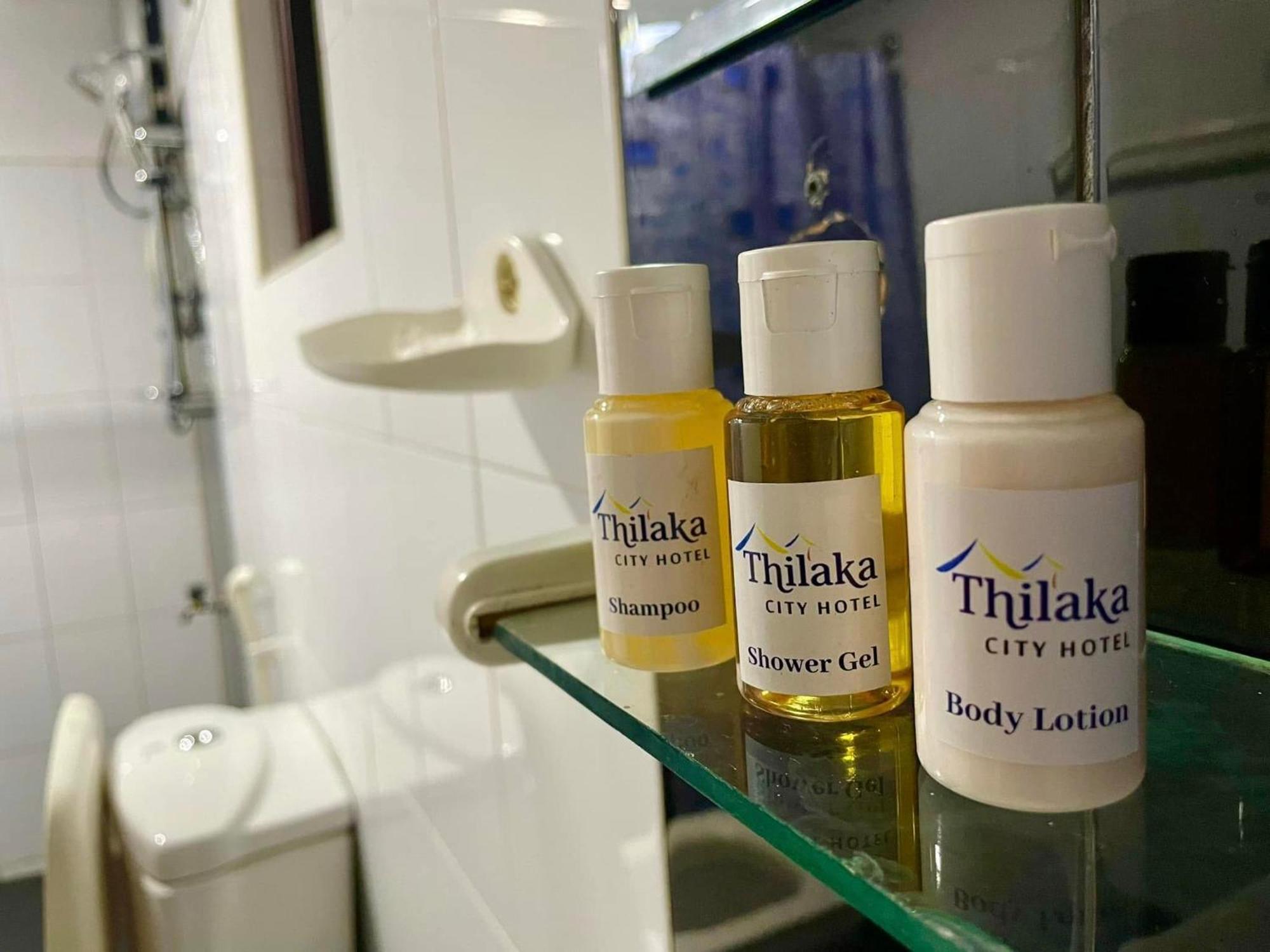 Thilaka City Hotel Anuradhapura Dış mekan fotoğraf